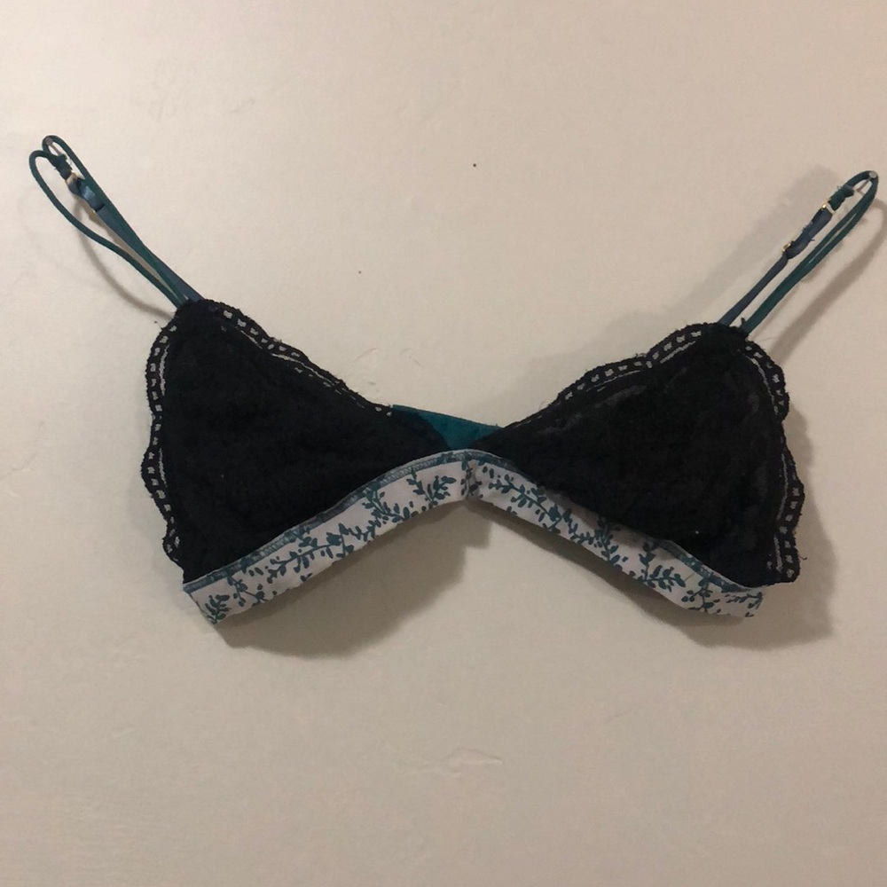 U.O. Bralette